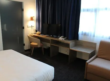 K Hotel